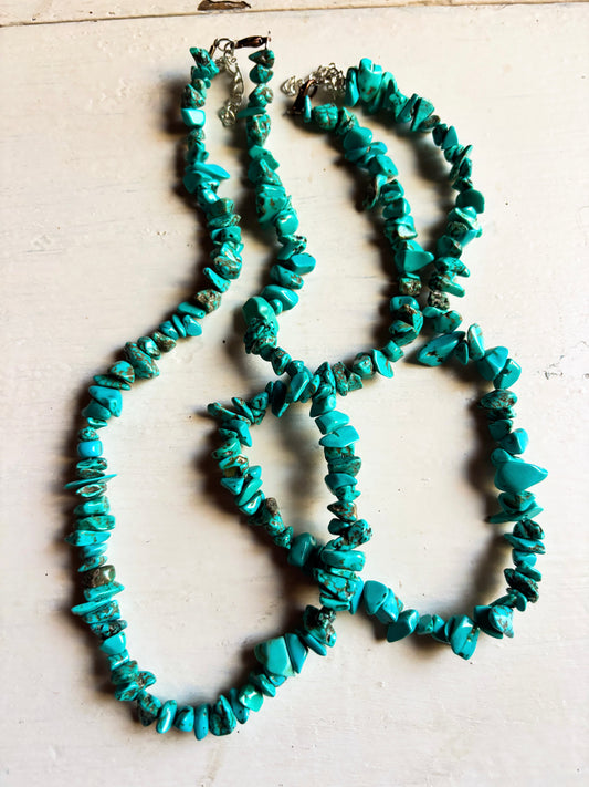 14” Turquoise Chunk Necklace