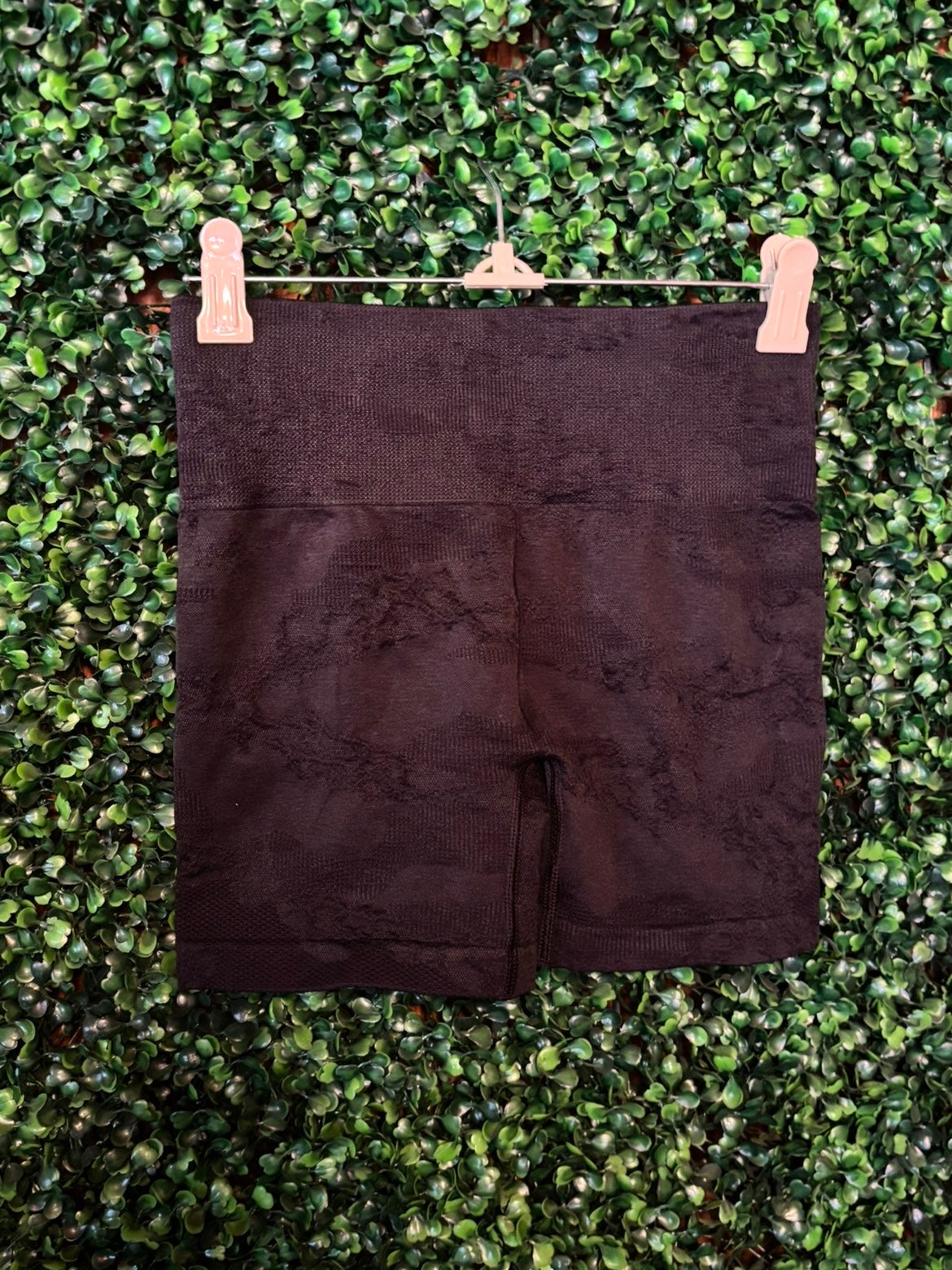 Pre- Loved Gymshark Biker Shorts - Black Camo (Size XS)