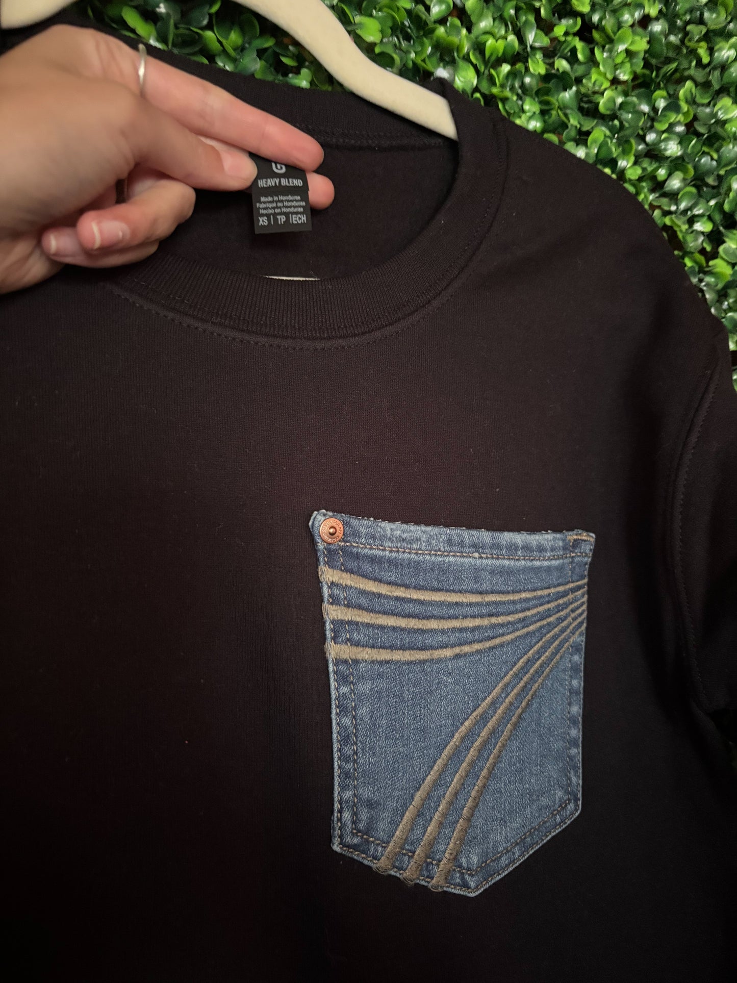 DENIM POCKET CREW