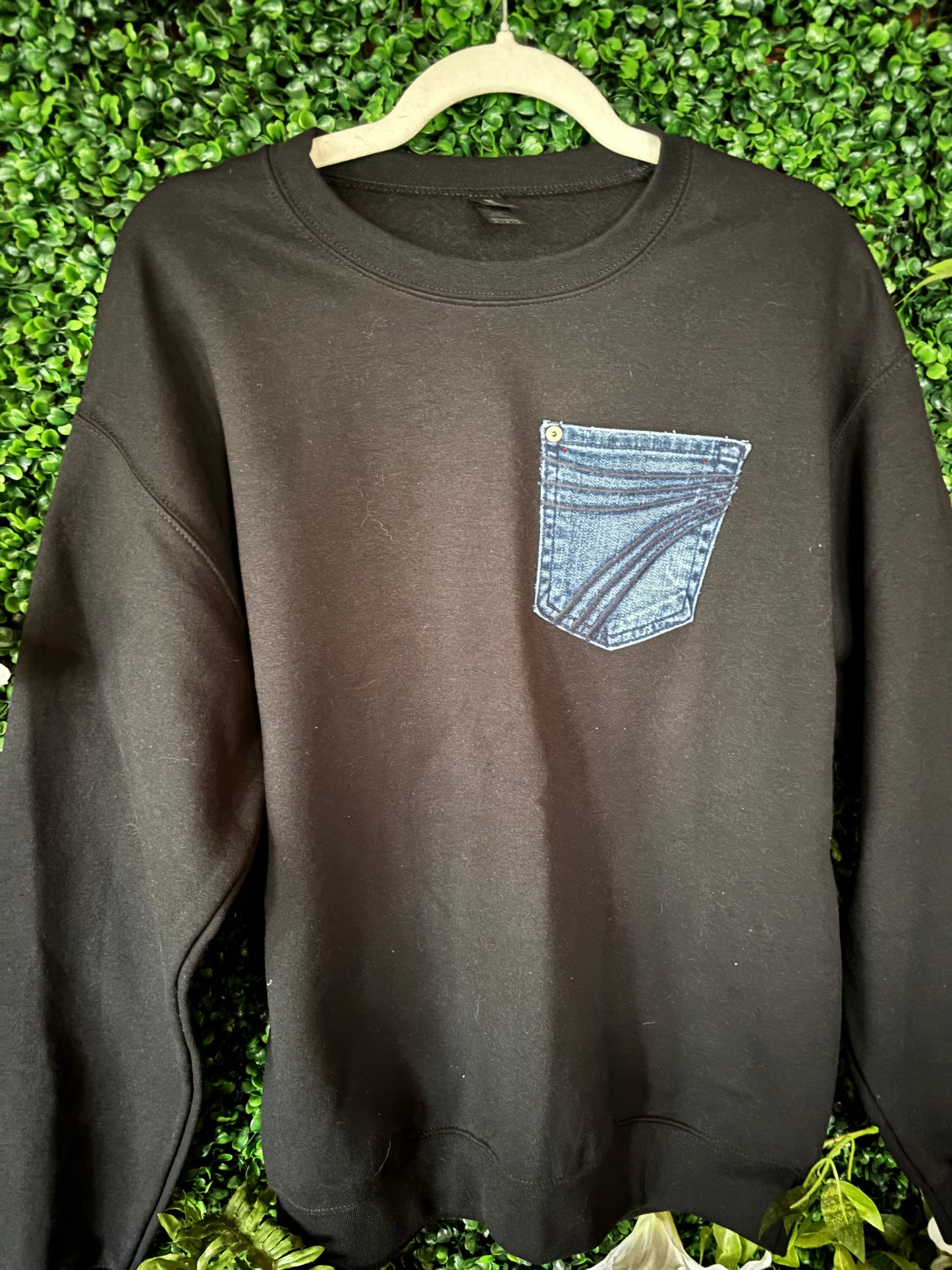 DENIM POCKET CREW